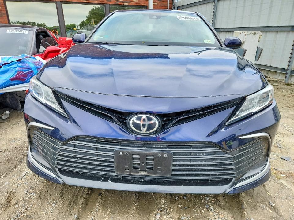 2021 TOYOTA CAMRY LE 5
