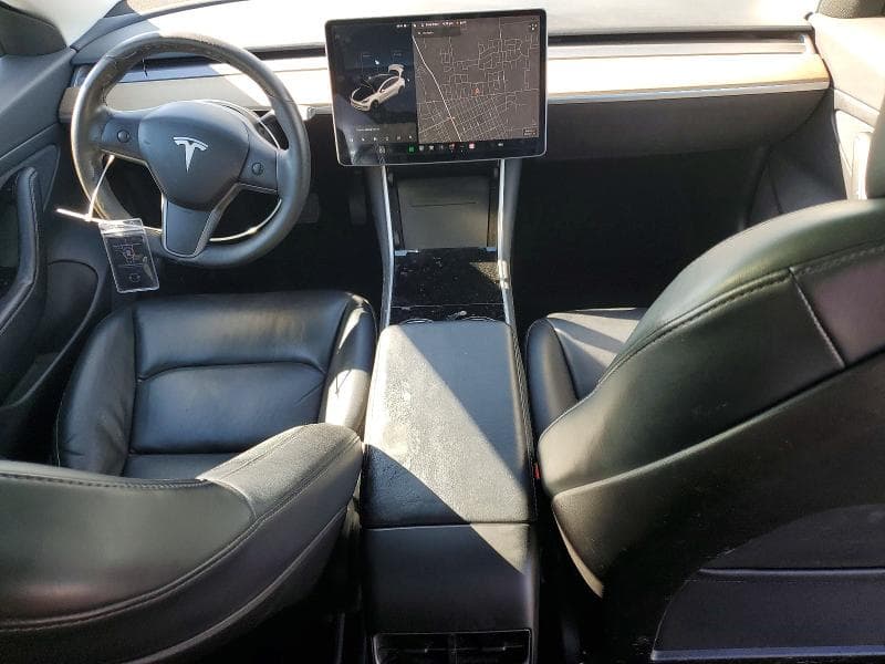 2020 TESLA MDL 3 8