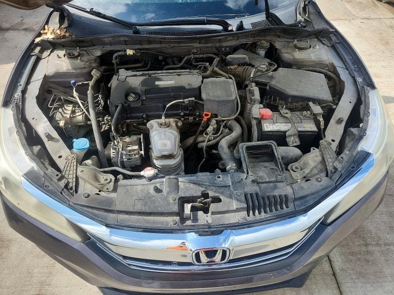 2017 HONDA ACCORD LX 11