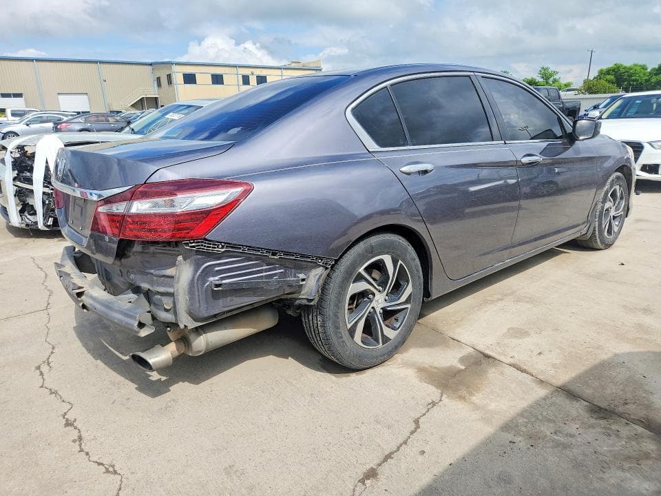 2017 HONDA ACCORD LX 3