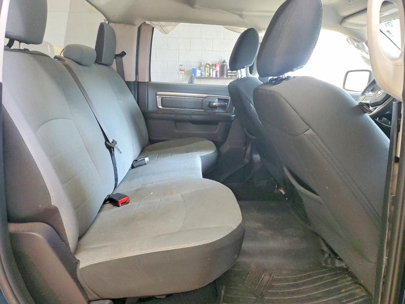 2021 RAM 1500 CLASSIC SLT 10