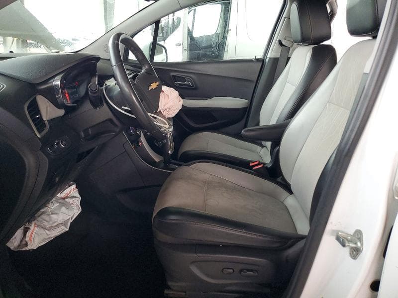 2019 CHEVROLET TRAX 1LT 7