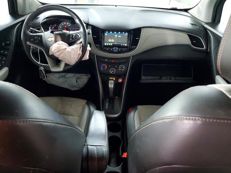 2019 CHEVROLET TRAX 1LT 8