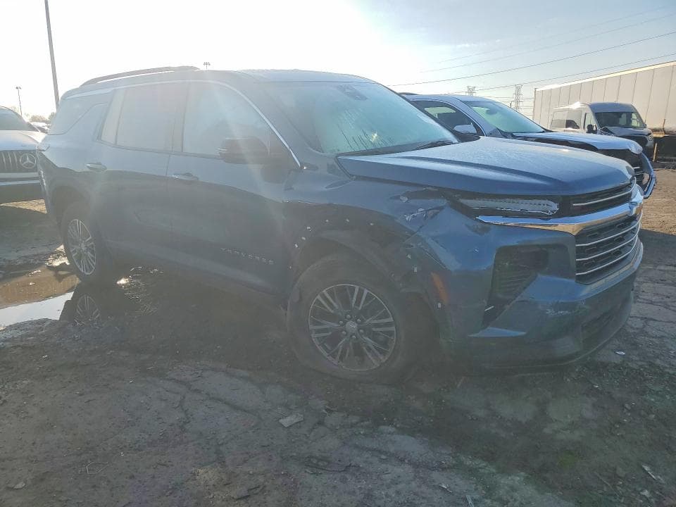 2025 CHEVROLET TRAVERSE LT LT 4