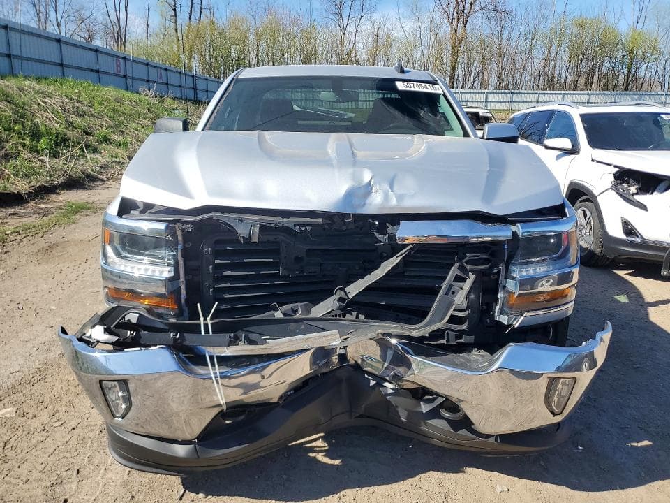 2018 CHEVROLET SILVERADO K1500 LT K1500 LT 5