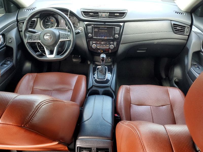 2018 NISSAN ROGUE SV 8