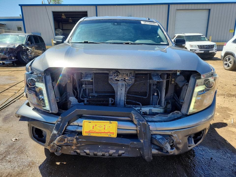 2019 NISSAN TITAN SV SV 5
