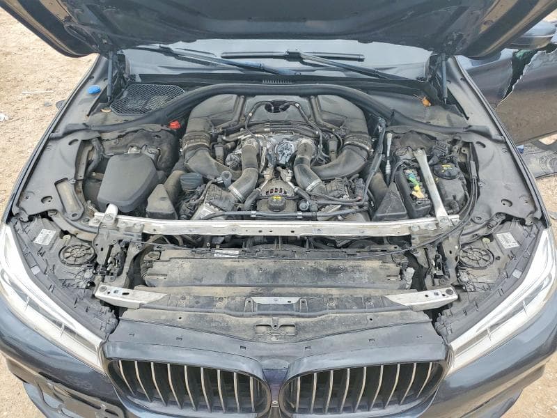 2019 BMW 750 I 11
