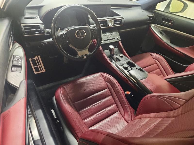 2017 LEXUS RC 200T 8