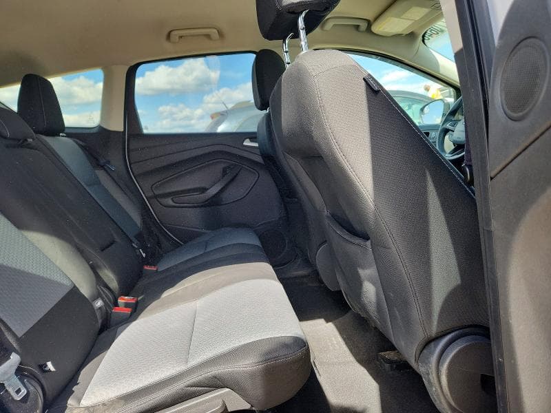 2017 FORD ESCAPE SE 11