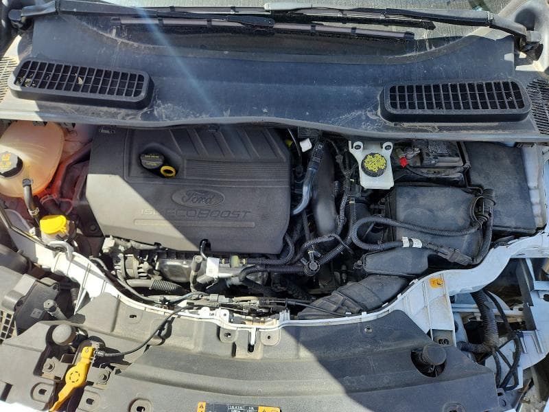 2017 FORD ESCAPE SE 12