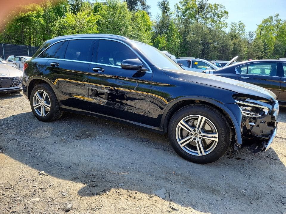 2021 MERCEDES-BENZ GLC 300 4MATIC 300 4MATIC 4