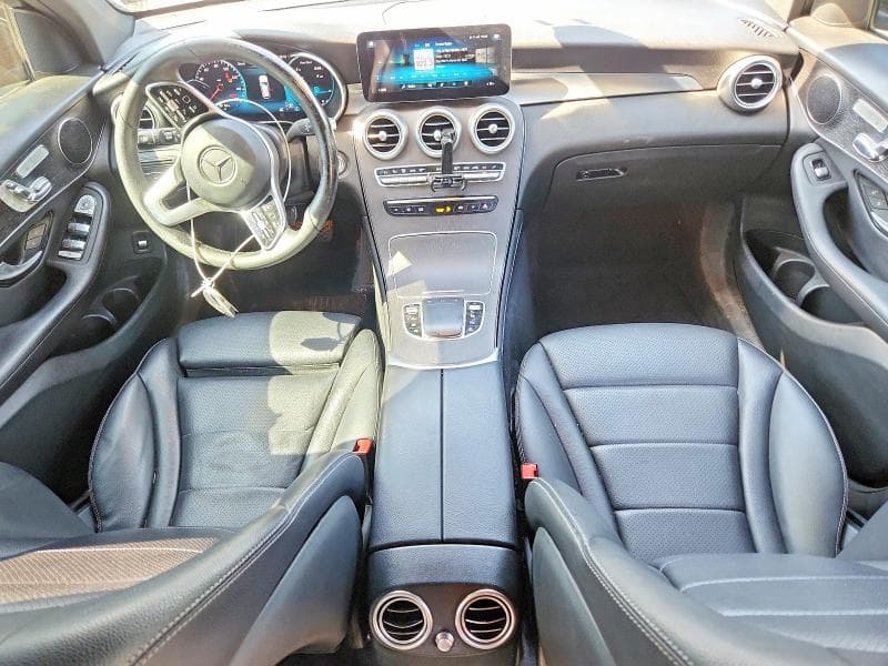 2021 MERCEDES-BENZ GLC 300 4MATIC 300 4MATIC 8