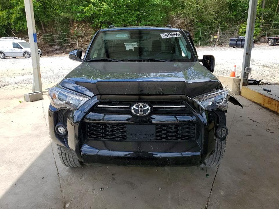 2023 TOYOTA 4RUNNER SR5 5