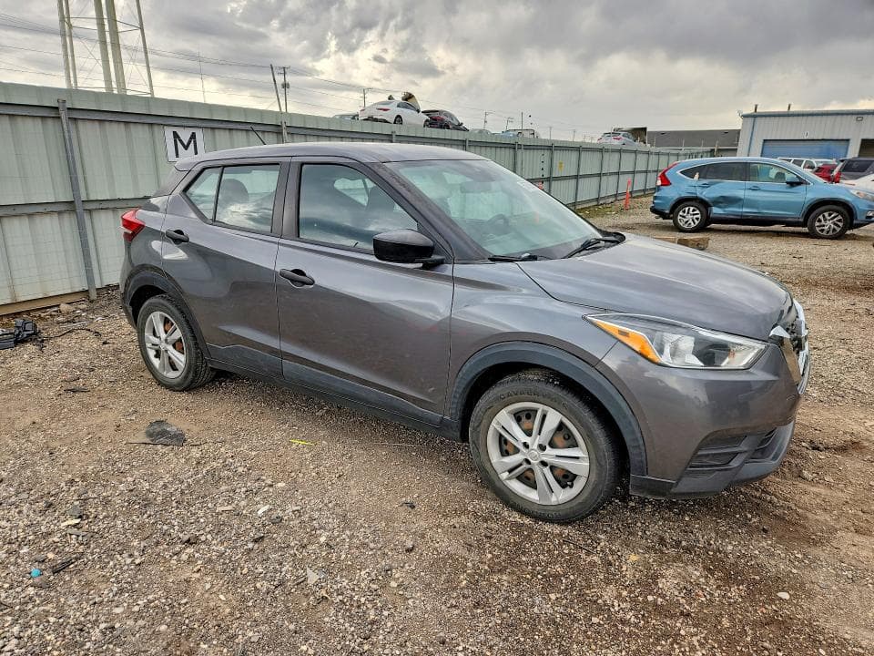 2020 NISSAN KICKS S S 4