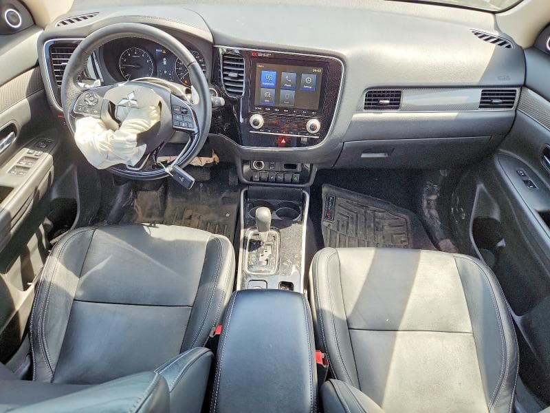 2020 MITSUBISHI OUTLANDER GT 8