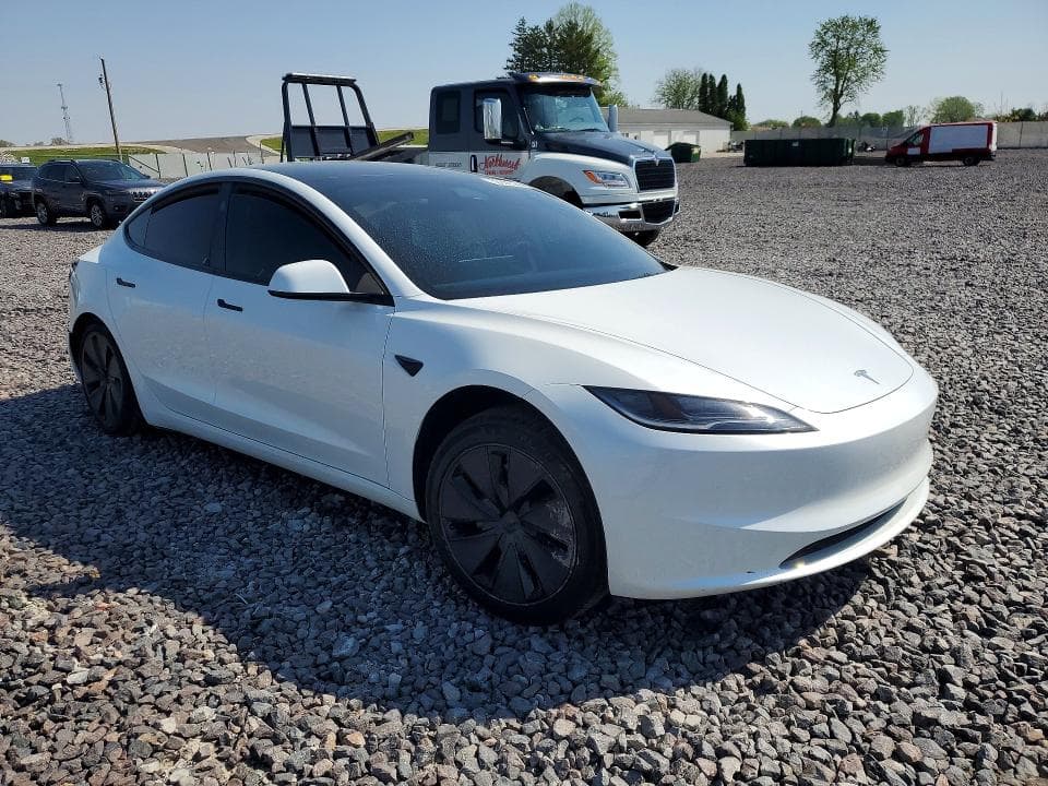 2025 TESLA MODEL 3 4