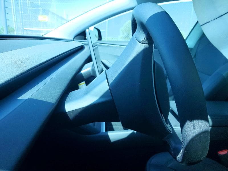 2025 TESLA MODEL 3 8