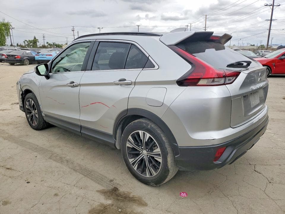 2022 MITSUBISHI ECLIPSE CROSS SE 2