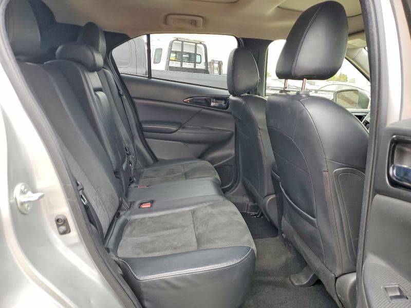 2022 MITSUBISHI ECLIPSE CROSS SE 11