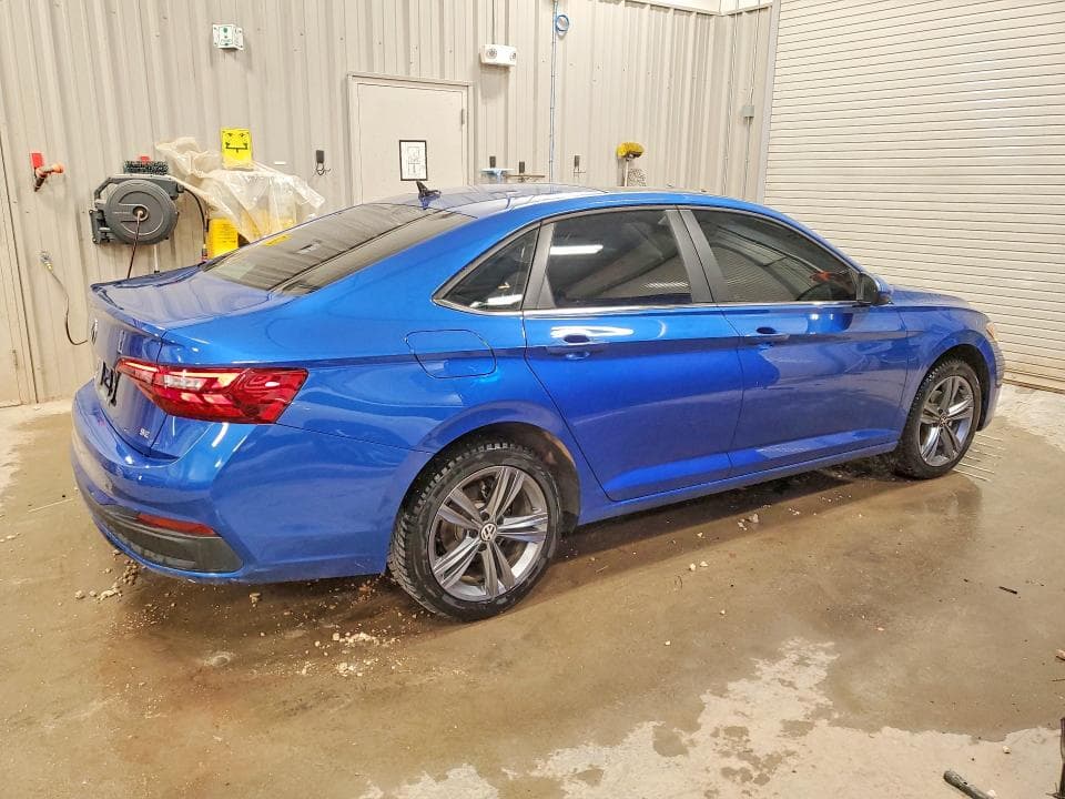 2024 VOLKSWAGEN JETTA SE 3