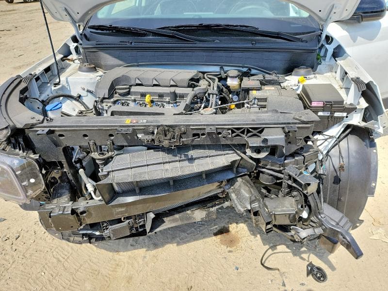 2025 HYUNDAI VENUE LIMITED LIMITED 12