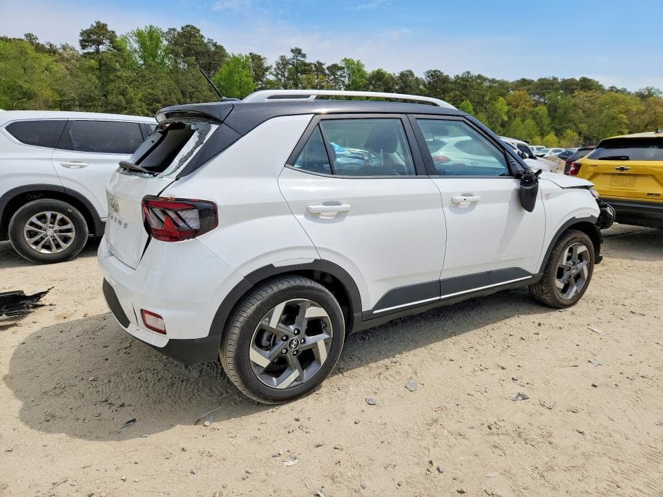 2025 HYUNDAI VENUE LIMITED LIMITED 3