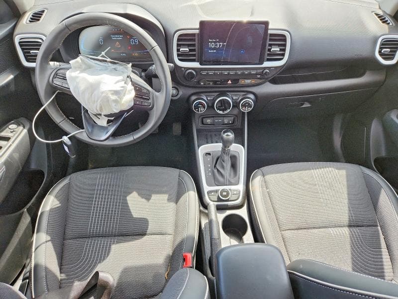 2025 HYUNDAI VENUE LIMITED LIMITED 8