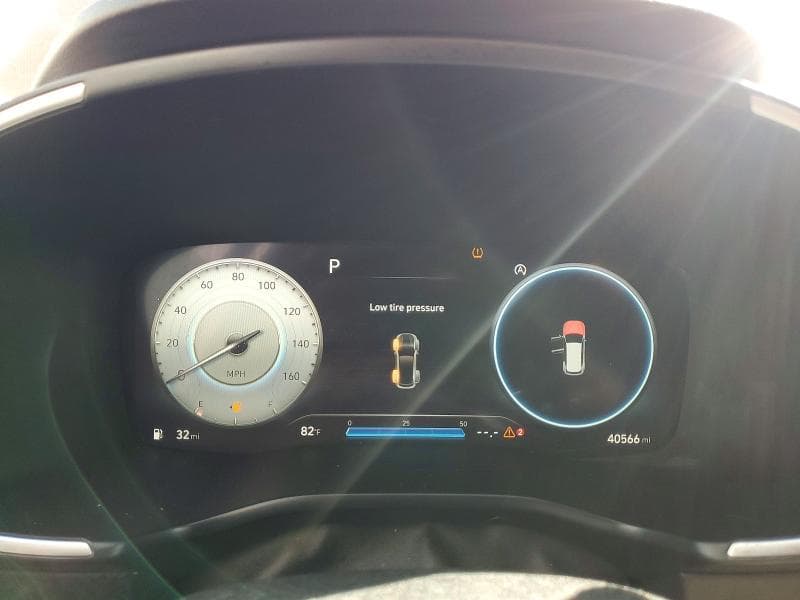 2021 HYUNDAI SANTA FE LIMITED 9
