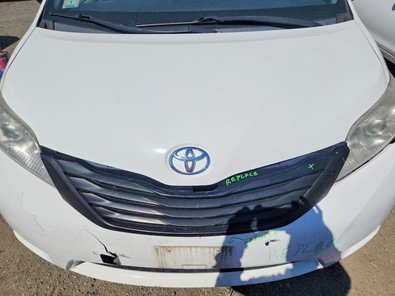 2017 TOYOTA SIENNA L 7-PASSENGER 12