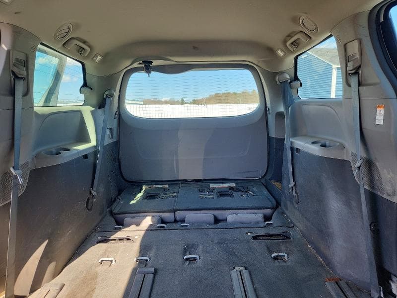 2017 TOYOTA SIENNA L 7-PASSENGER 10
