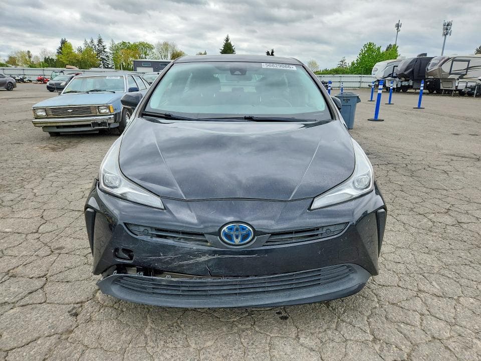 2019 TOYOTA PRIUS LE LE 5