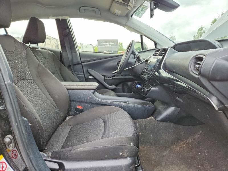 2019 TOYOTA PRIUS LE LE 7