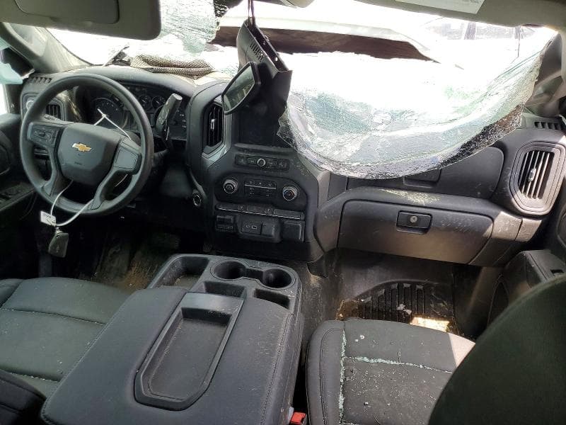 2024 CHEVROLET SILVERADO K2500 HEAVY DUTY 8