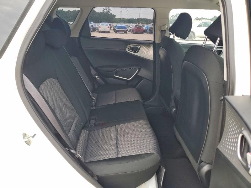 2022 KIA SOUL LX 11