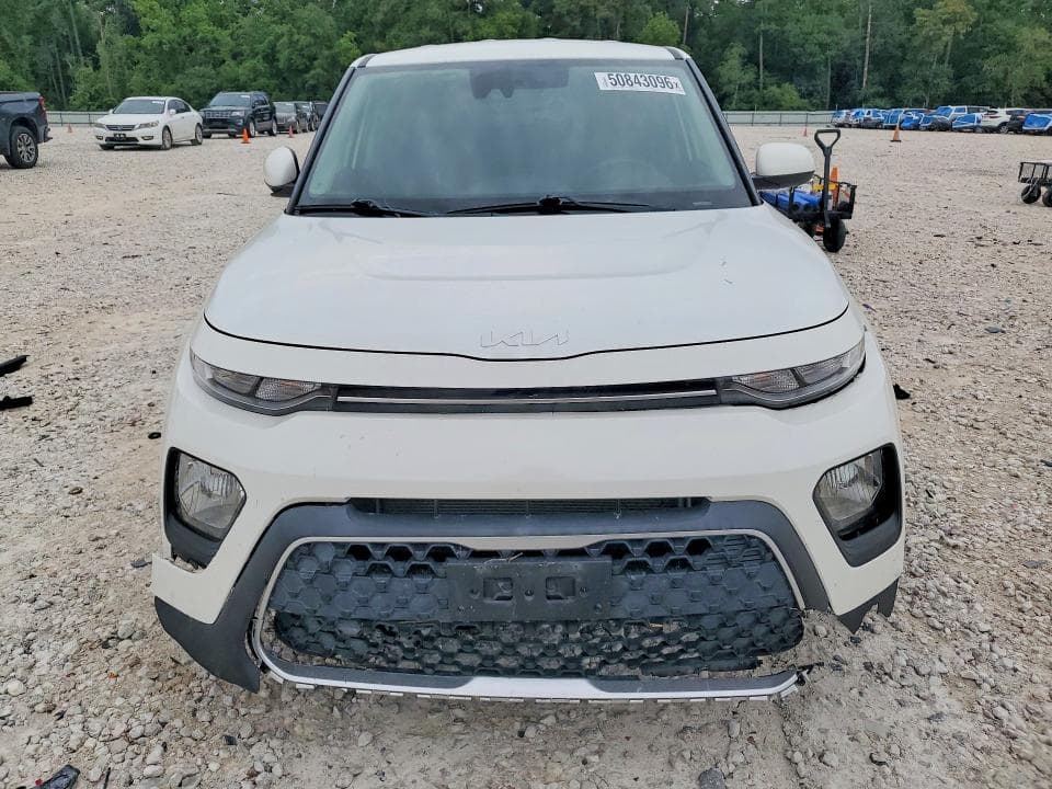 2022 KIA SOUL LX 5