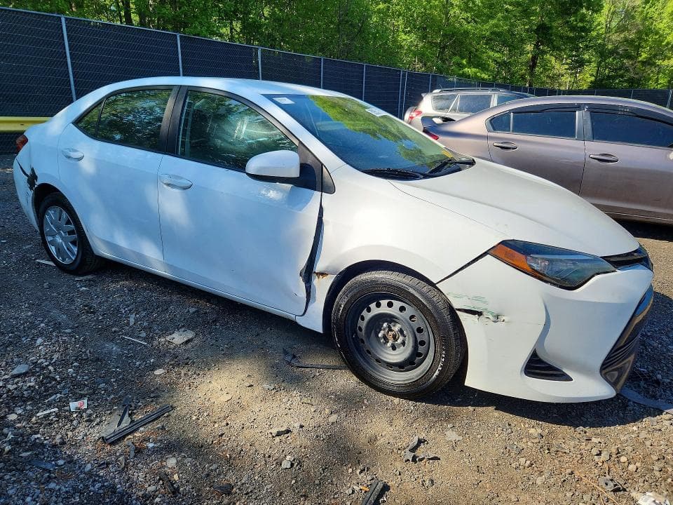 2017 TOYOTA COROLLA LE LE 4