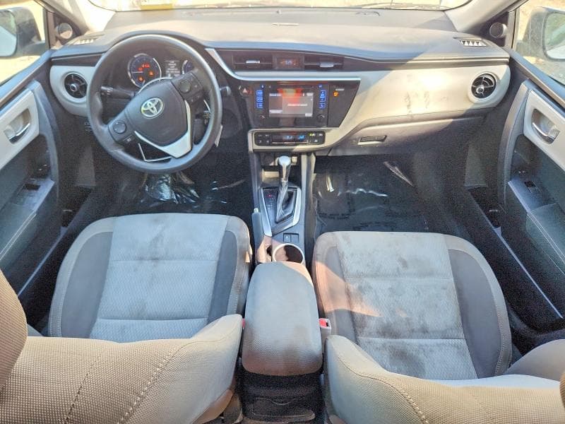 2017 TOYOTA COROLLA LE LE 8