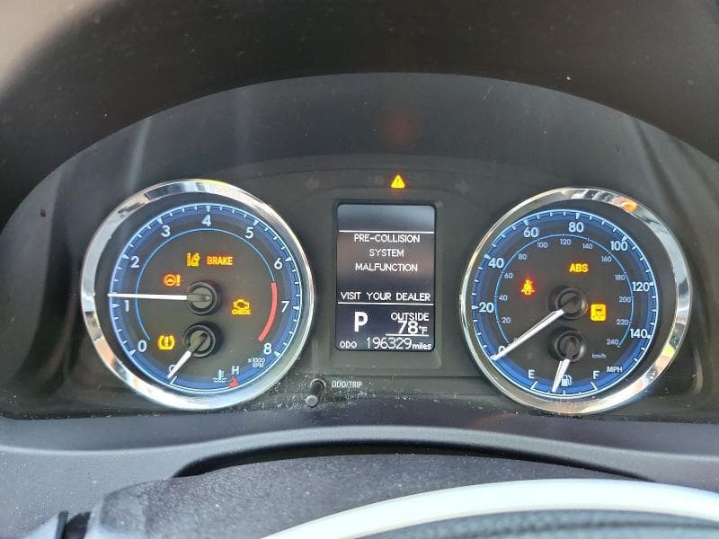 2017 TOYOTA COROLLA LE LE 9