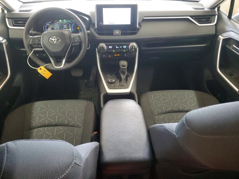 2025 TOYOTA RAV4 HYBRID XLE XLE 8
