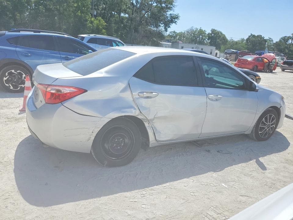2018 TOYOTA COROLLA LE 3
