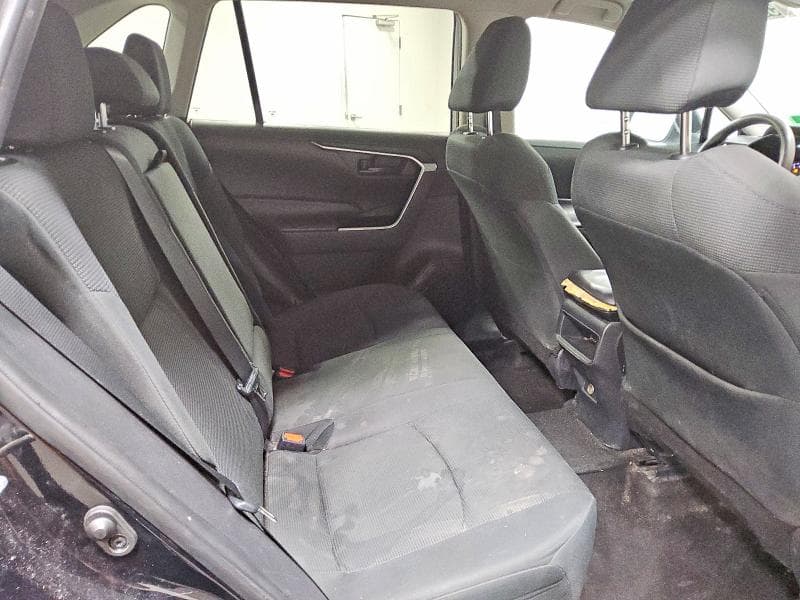 2019 TOYOTA RAV4 LE LE 11