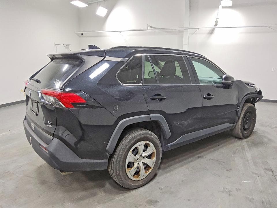2019 TOYOTA RAV4 LE LE 3