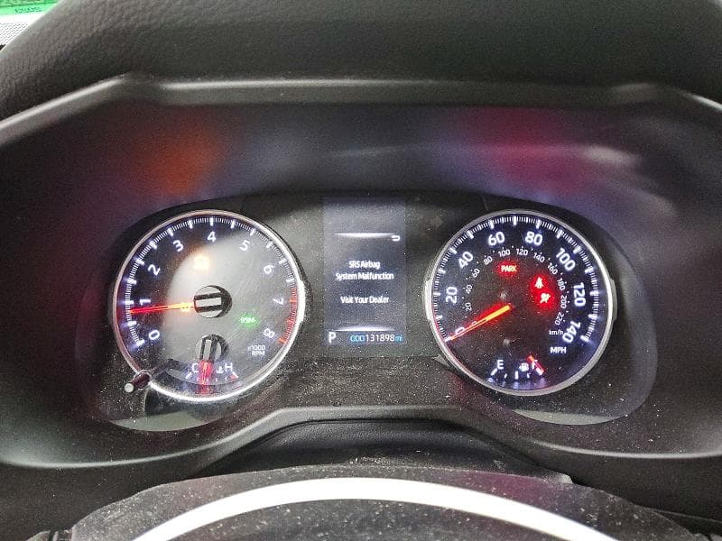 2019 TOYOTA RAV4 LE LE 9