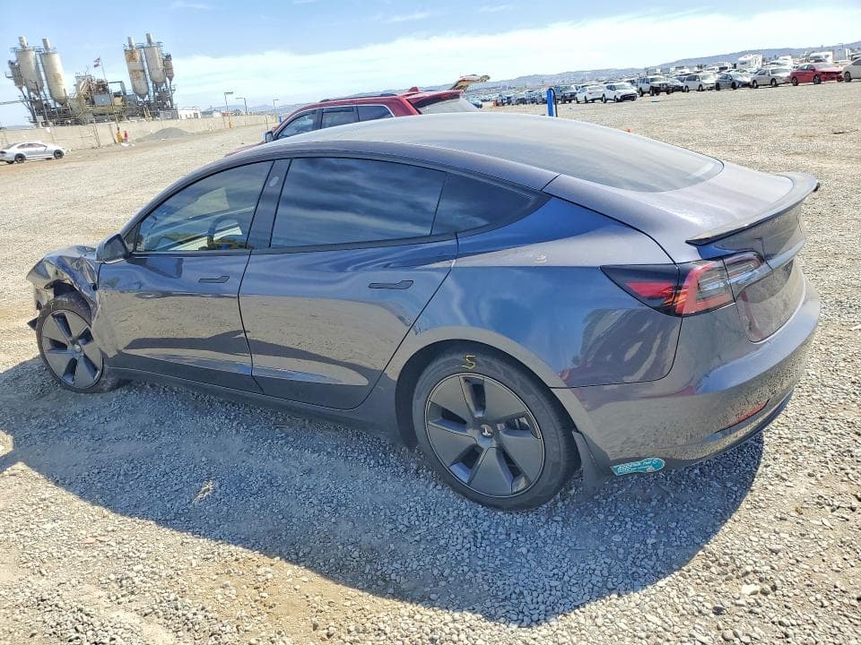 2023 TESLA MODEL 3 2