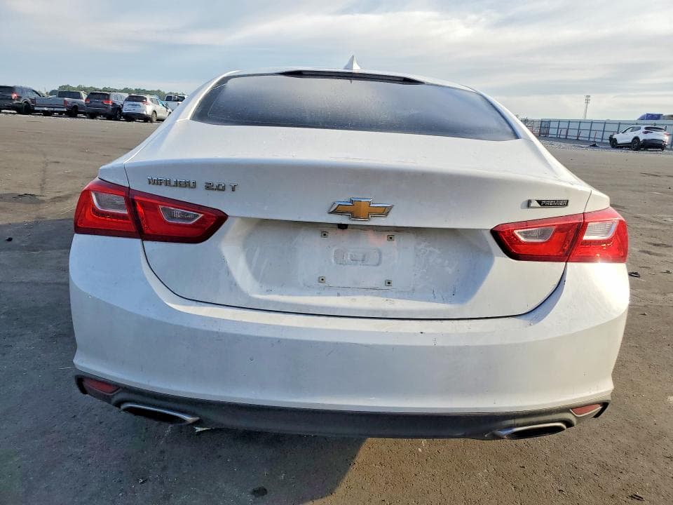 2018 CHEVROLET MALIBU PREMIER 6