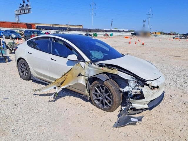 2023 TESLA MODEL 3 4