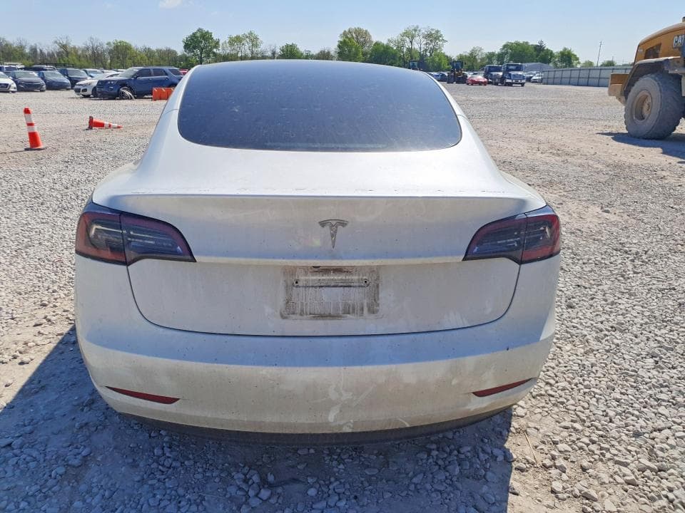 2023 TESLA MODEL 3 6