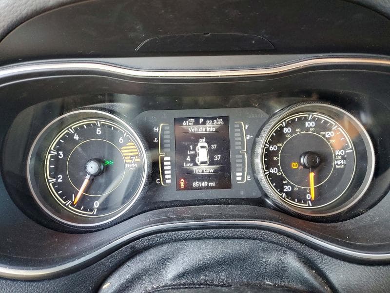 2021 JEEP CHEROKEE LATITUDE PLUS 9