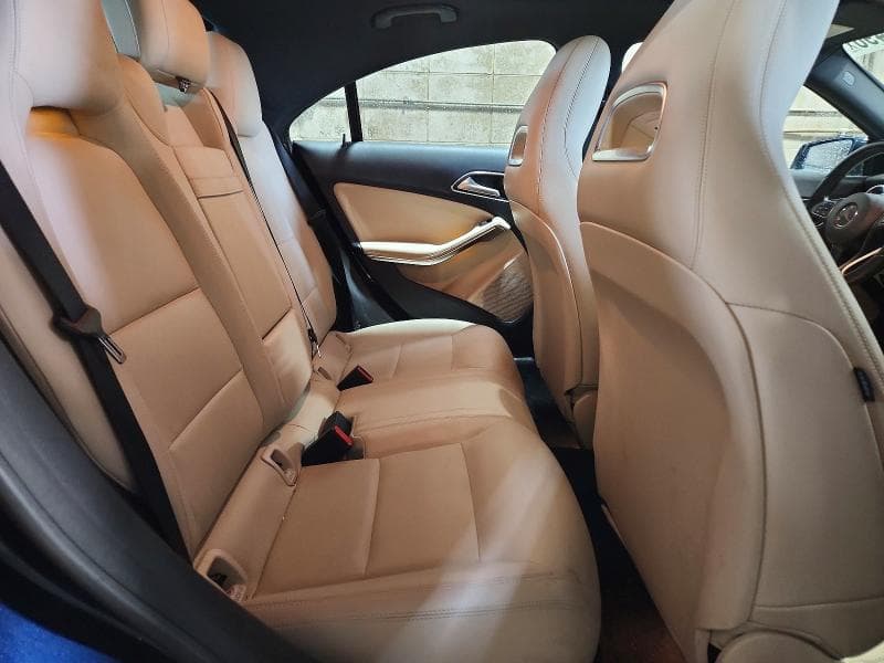 2018 MERCEDES-BENZ CLA 250 4MATIC 10